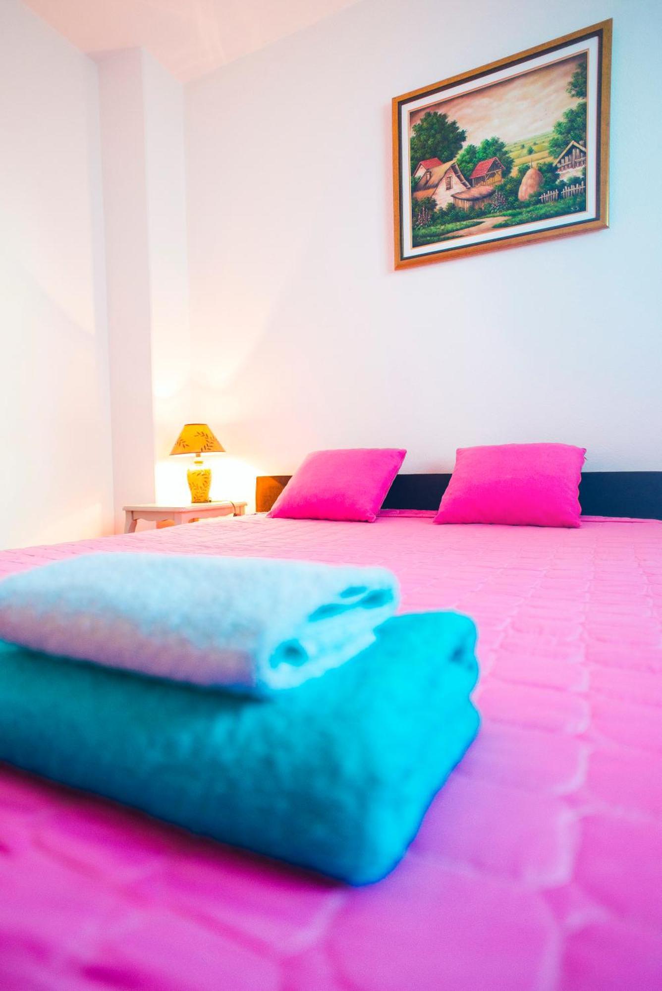 Apartmani Slavica Ягодина Екстер'єр фото