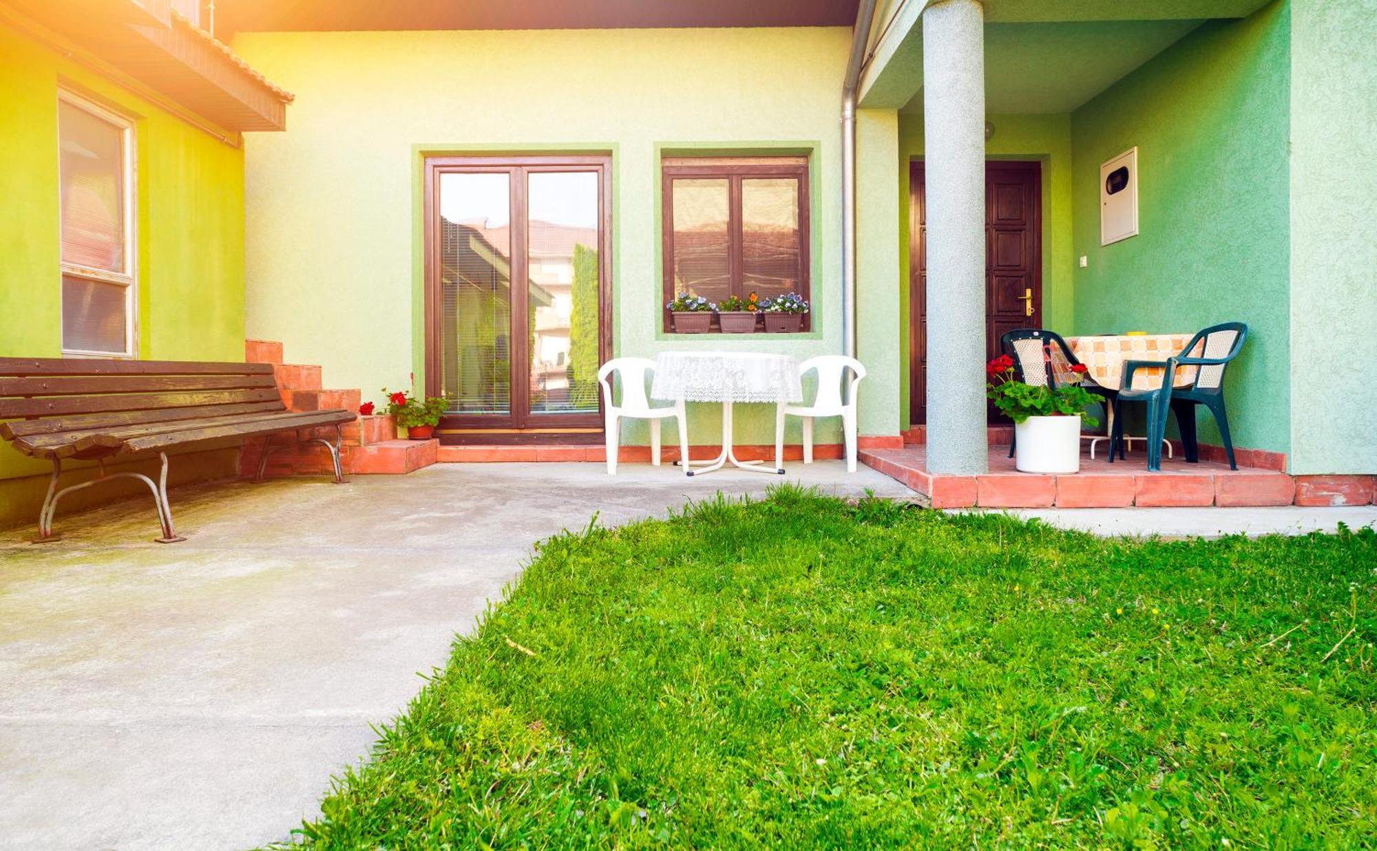 Apartmani Slavica Ягодина Екстер'єр фото